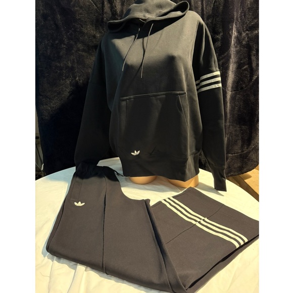 Adidas 3-Stripes Hoodie and Wide Leg Track Pants NEW - Picture 11 of 16